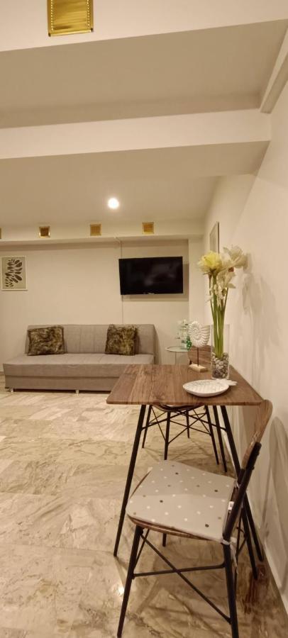 Akon Nafplio Room מראה חיצוני תמונה